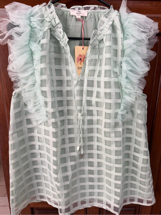 entro Tops - Entro NWT Mint Grid Ruffle Sleeveless Blouse Size Large